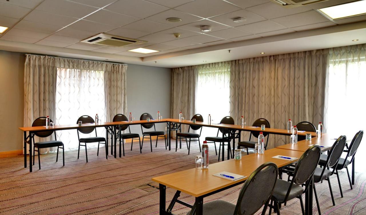 Anew Hotel Roodepoort Johannesburg Экстерьер фото